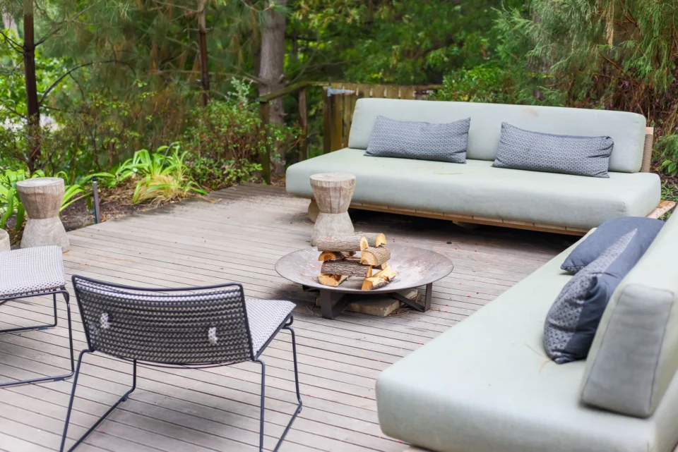 Apple Grove: outdoor lounge with sofas and chairs around a fire bowl on the deck, Old Mac Daddy, Elgin Valley