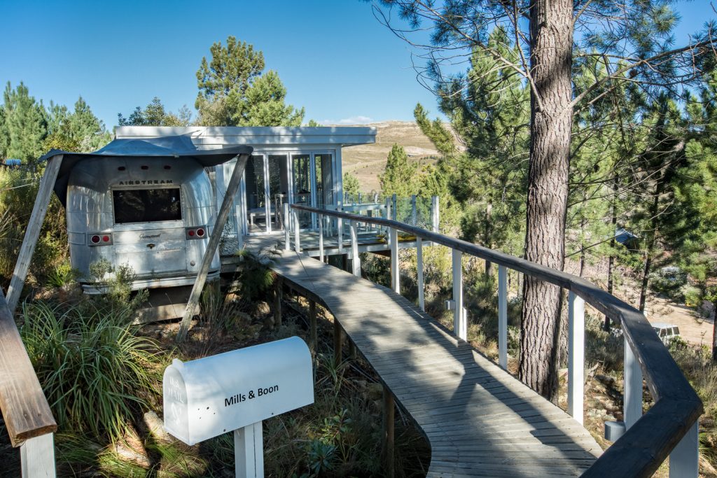 oldmacdaddy gallery trailer suites (11)